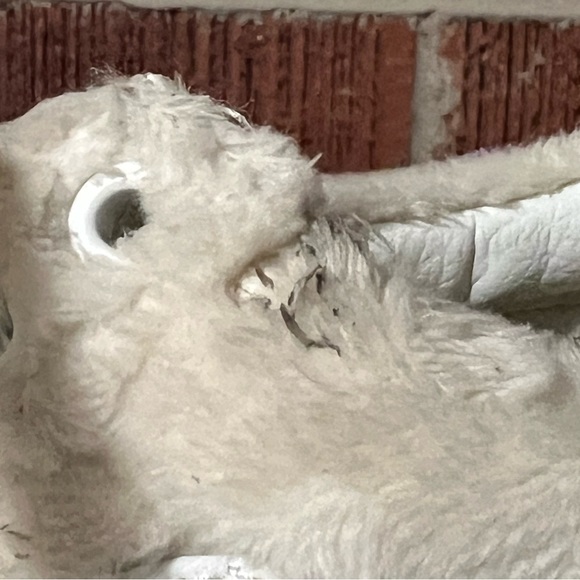 Cream colored fuzzy Vans! - Picture 9 of 10